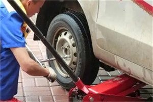 铜梁附近拖车24小时服务热线电话